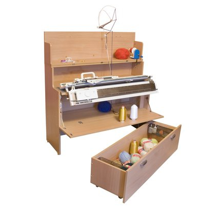Столы для вязальных машин